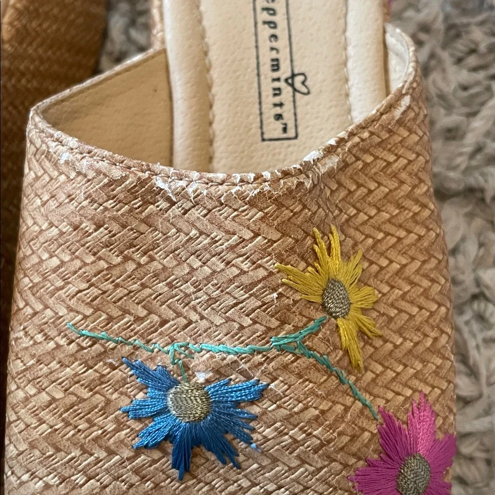 Peppermints Floral Embroidered Raffia Wedge Sandals, Size 2